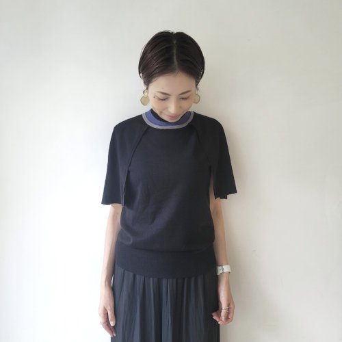 ケーブ風ニット