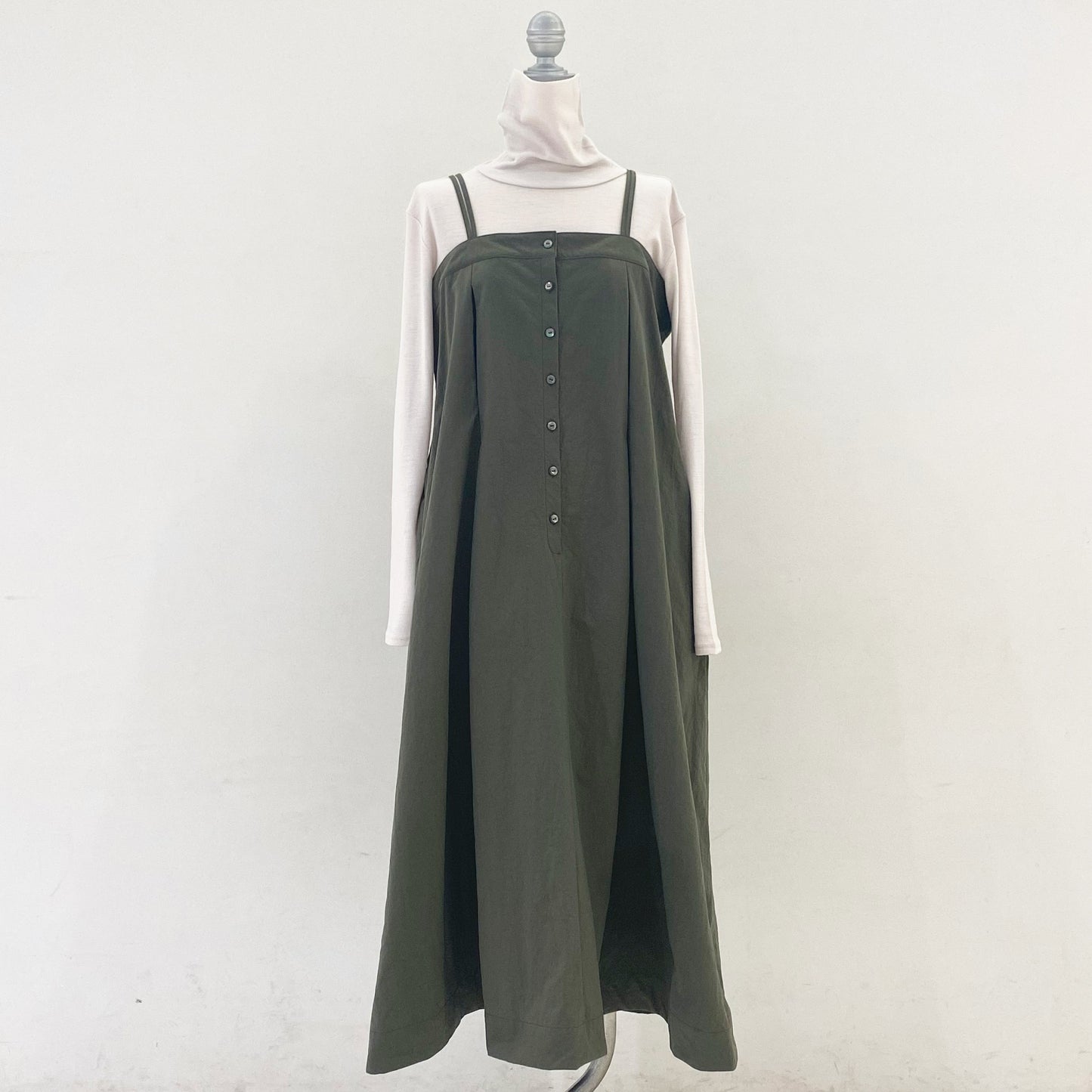 サロペットスカート
