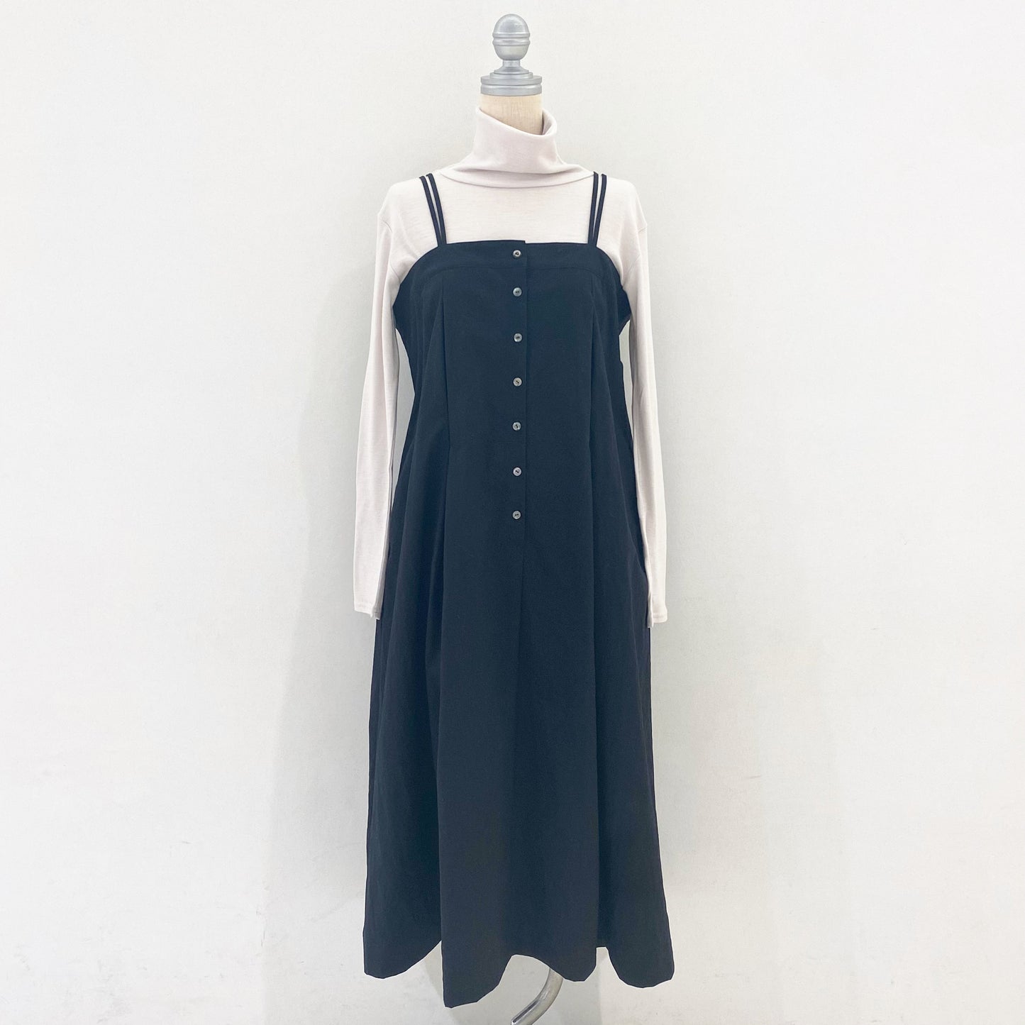 サロペットスカート