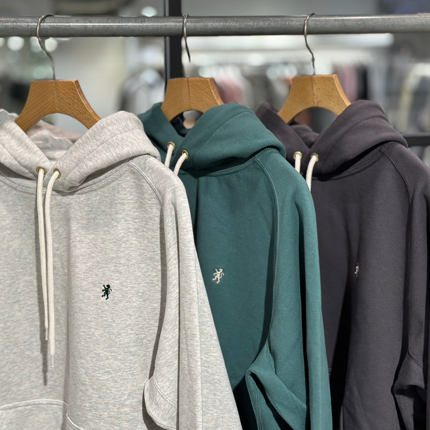 長袖スウェットパーカー