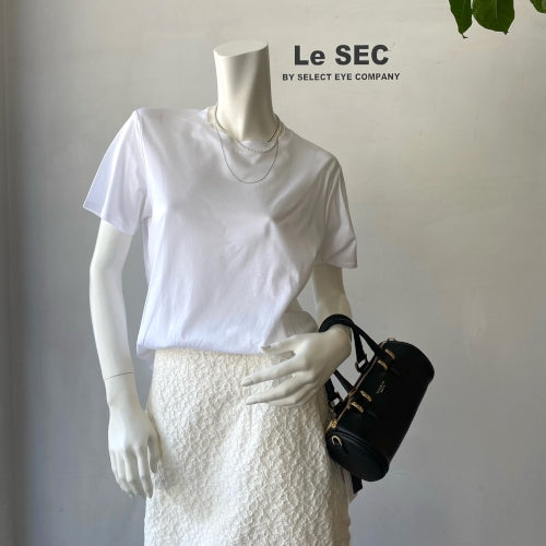 シンプルTシャツ
