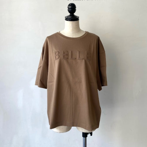 エンボスロゴTシャツ