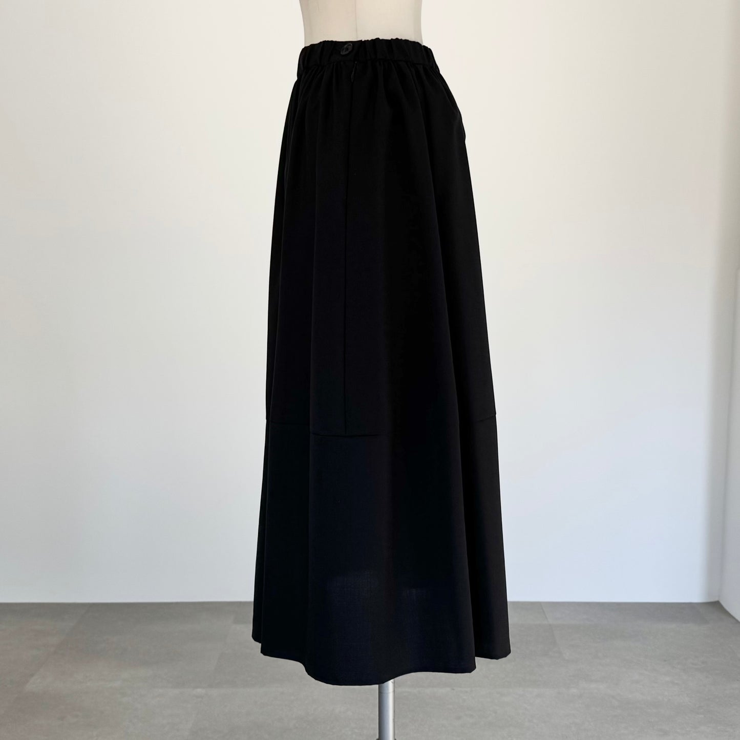 ウォッシャブルウールコクーンスカート