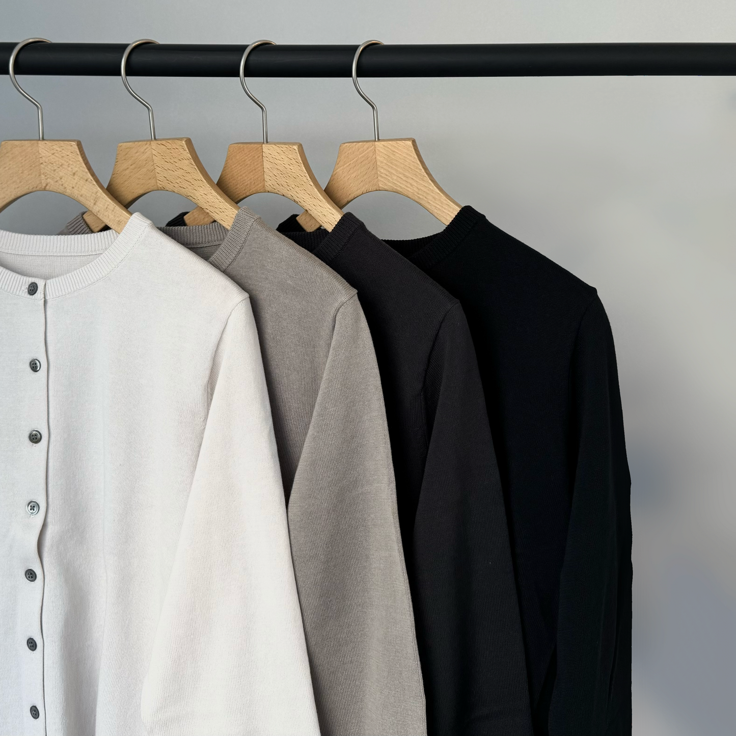 コットンクルーネックカーディガン