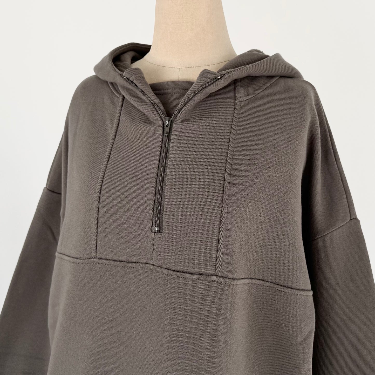 コットン裏起毛フーデットパーカー