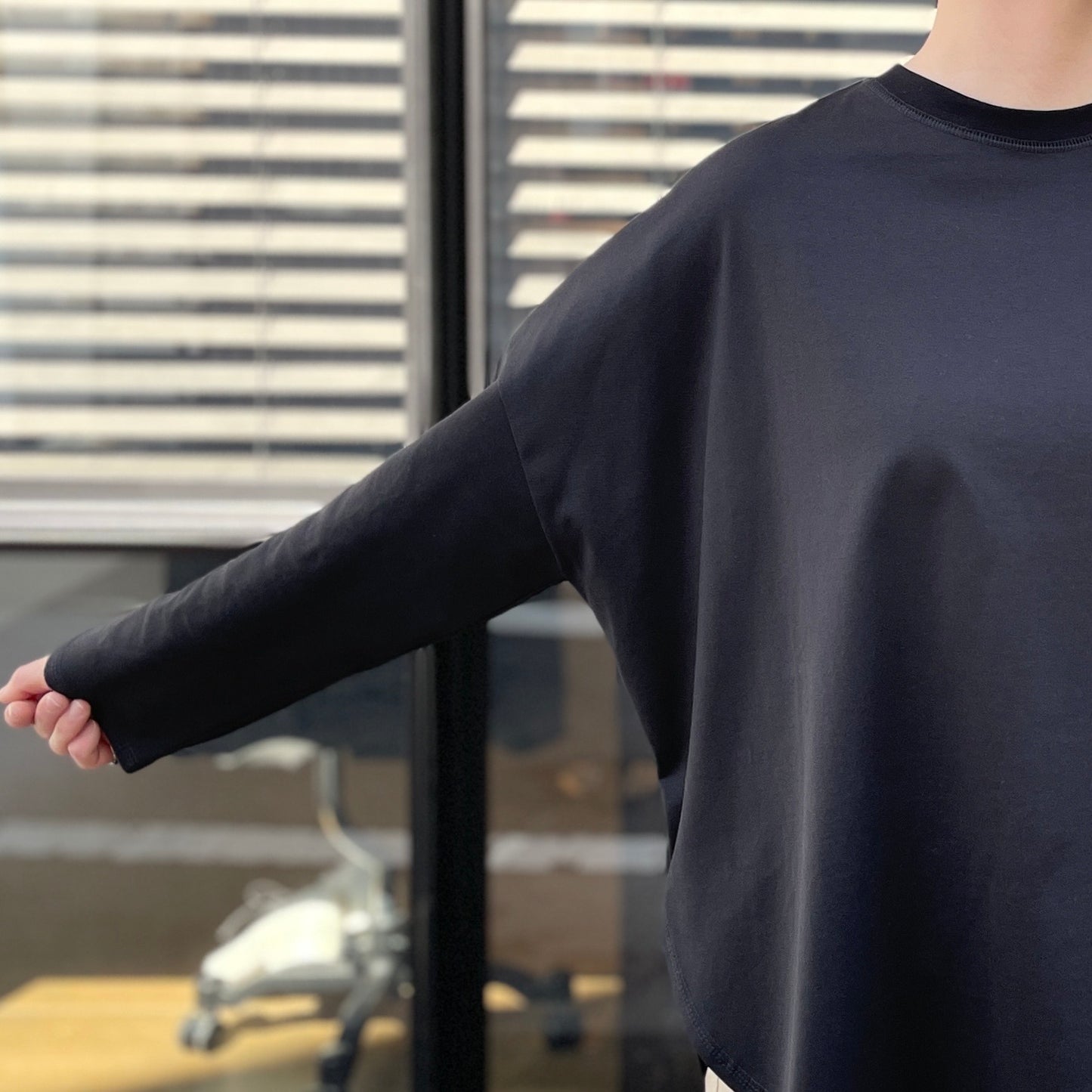 【別注】ラウンドヘムTシャツ