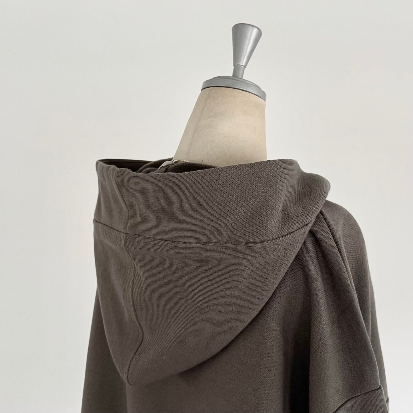 コットン裏起毛フーデットパーカー