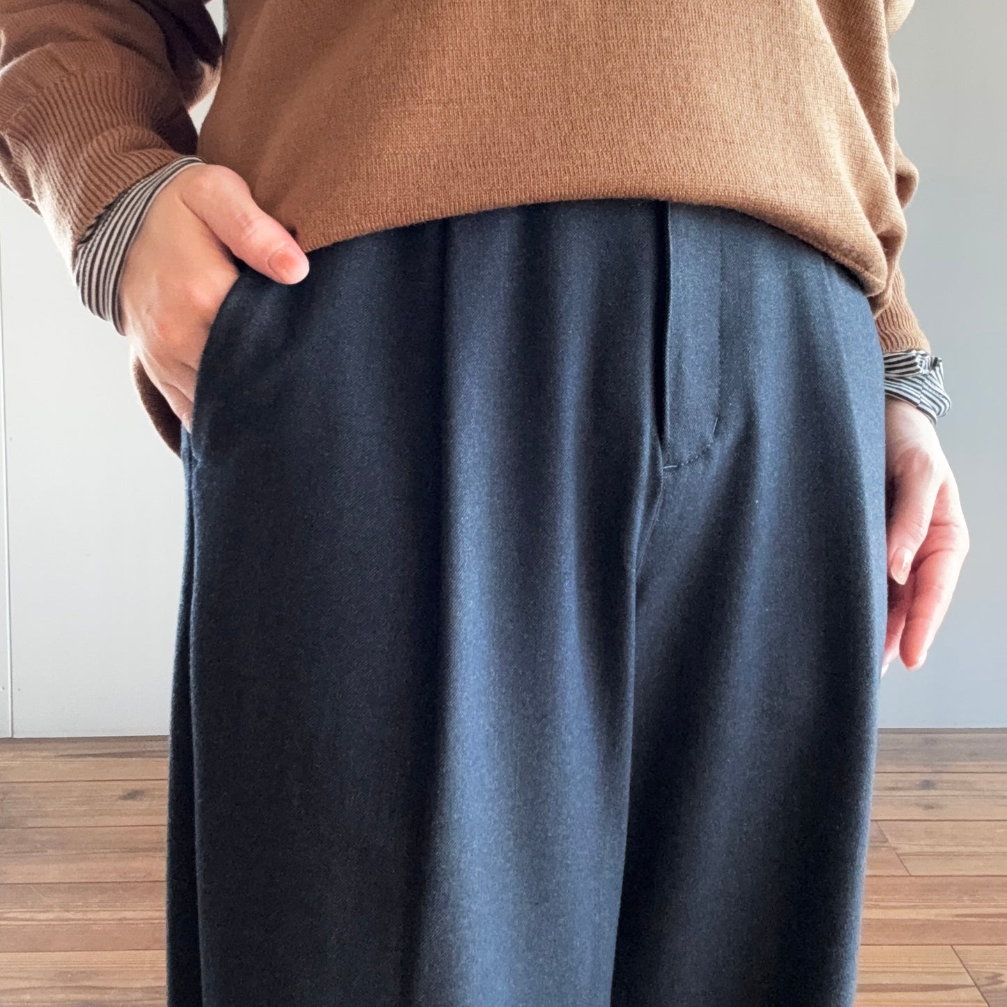 タックイージーパンツ