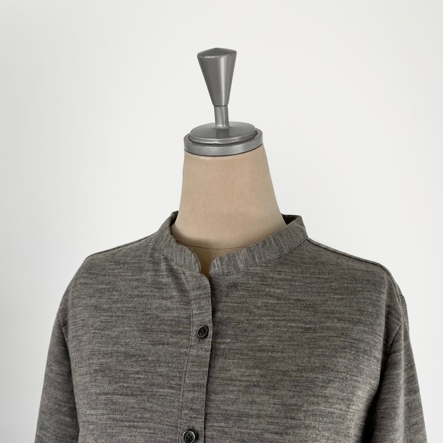 ウールニットライク コンパクトブラウス