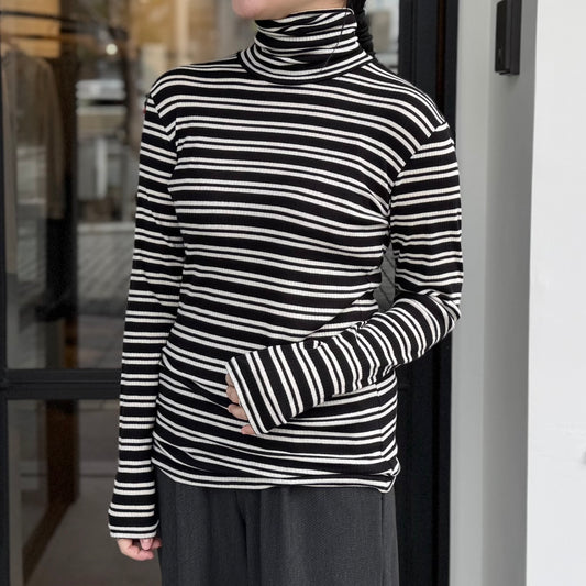 カシミヤシルクリブタートルネック