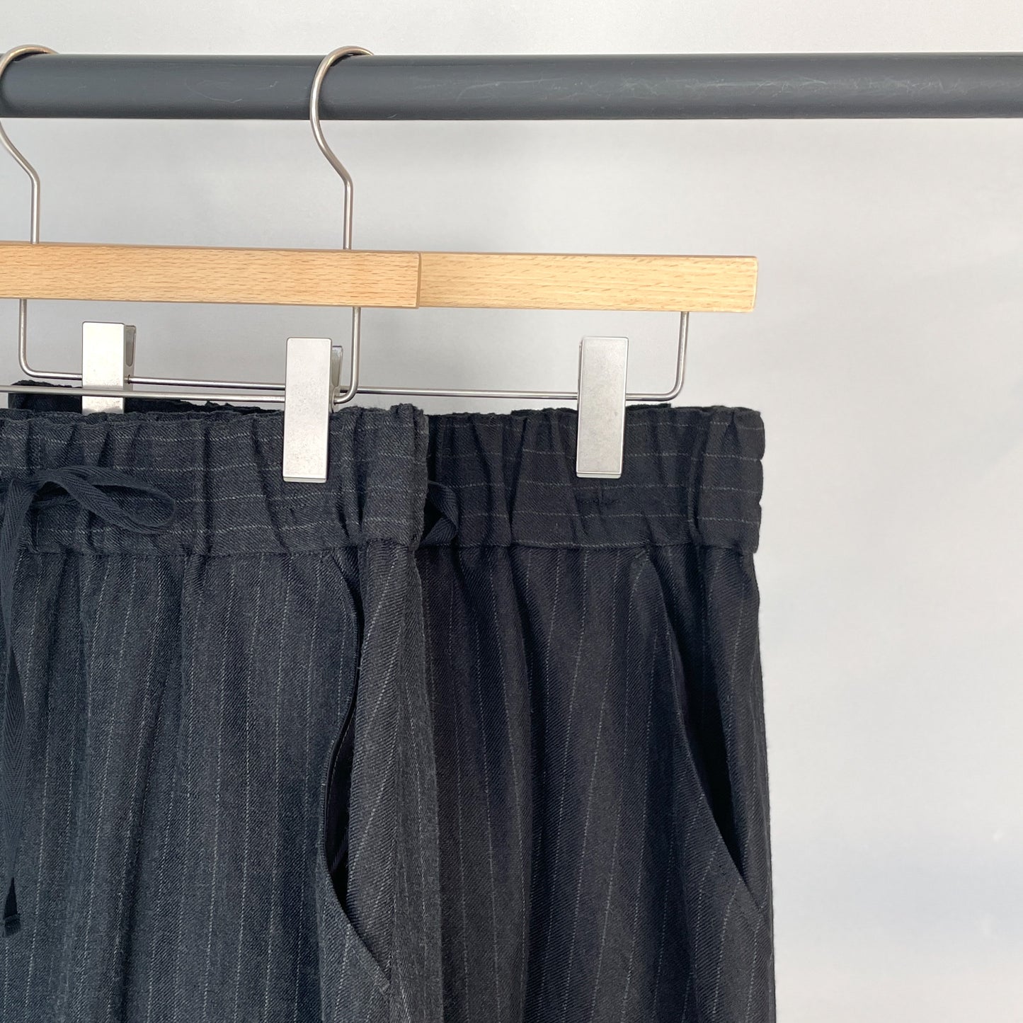 ウールリネンギャバジン イージーコクーンスカート