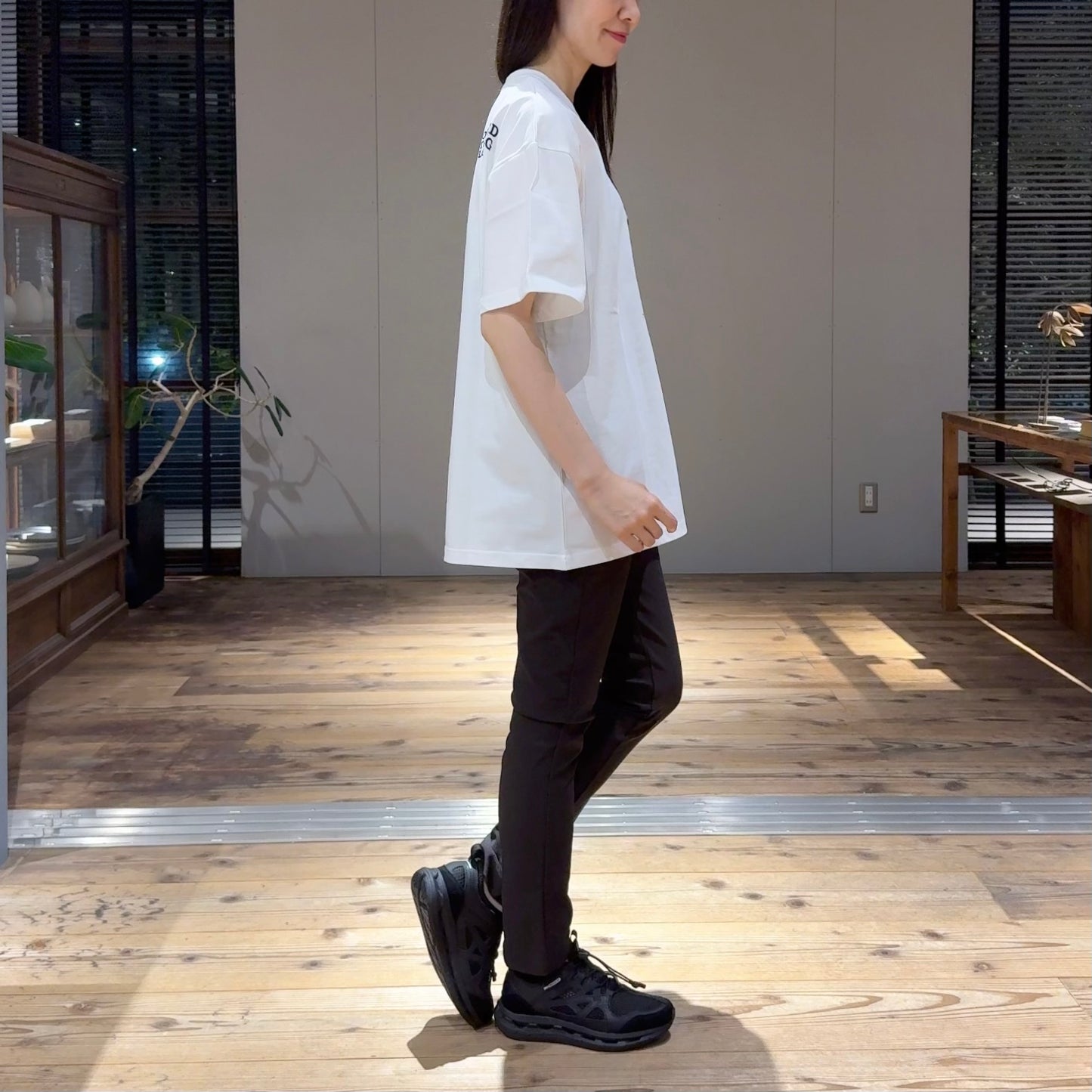虹太郎Tシャツ