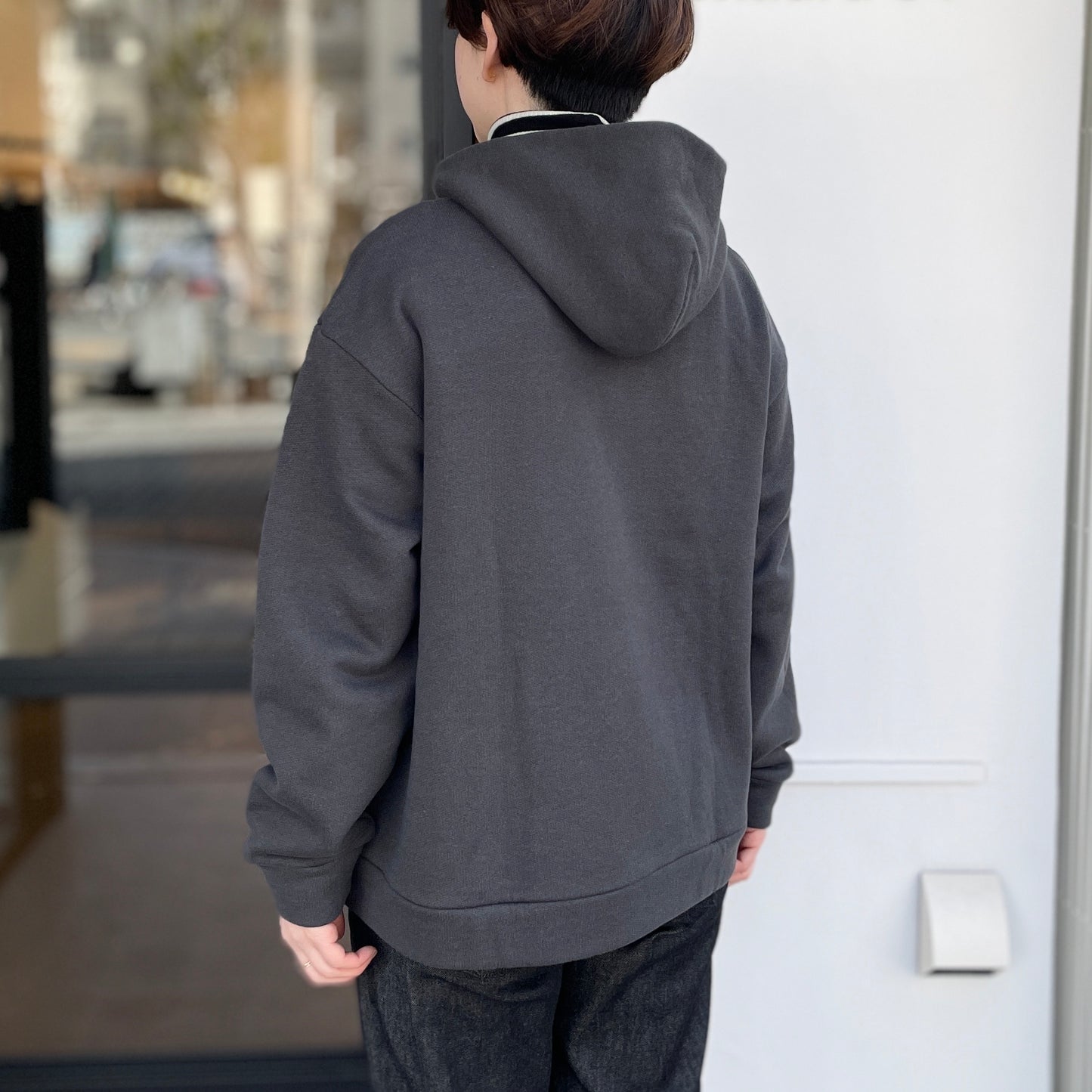 裏毛釦あきパーカー
