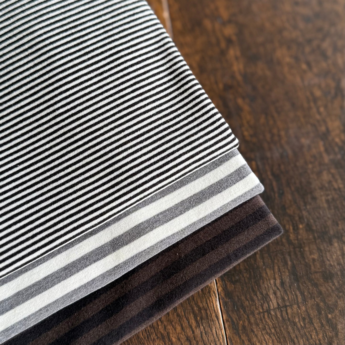 指穴丸首ミップインナー