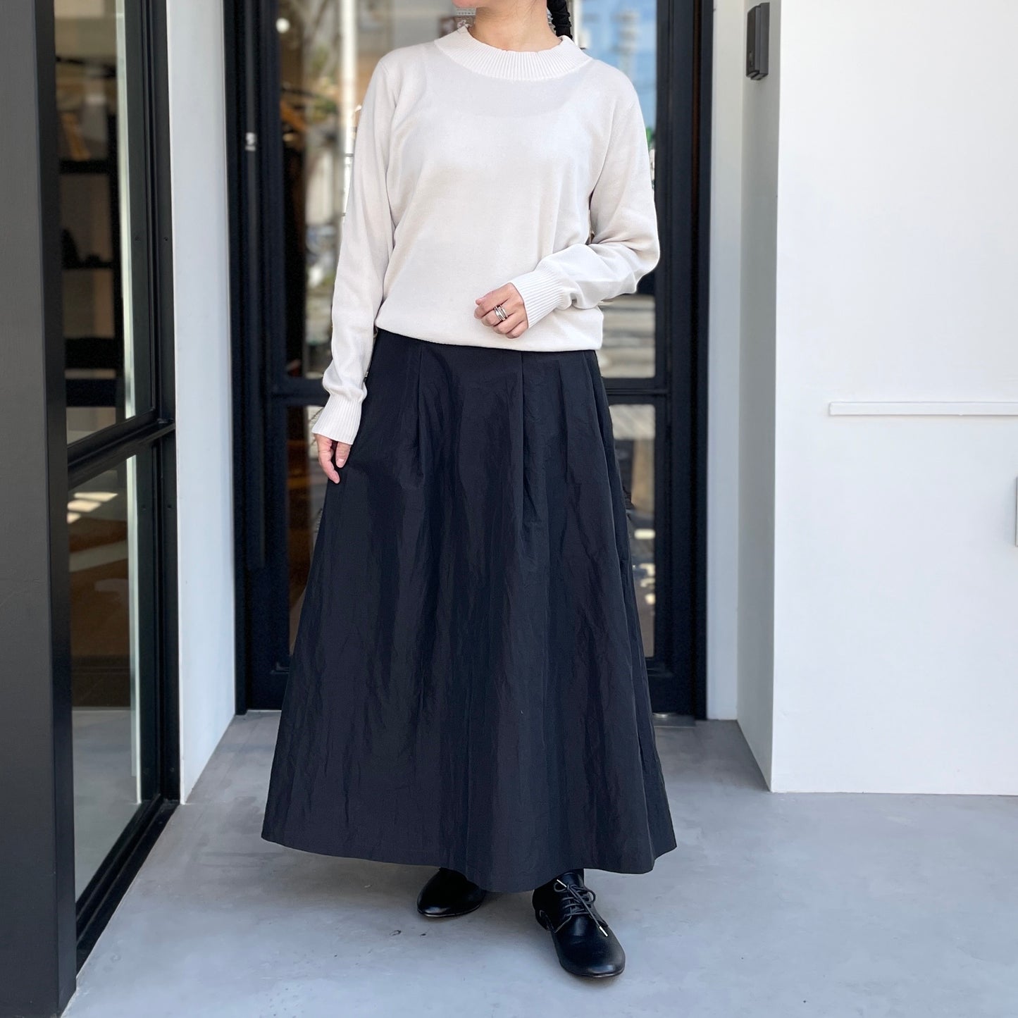 ボトルネックプルオーバー