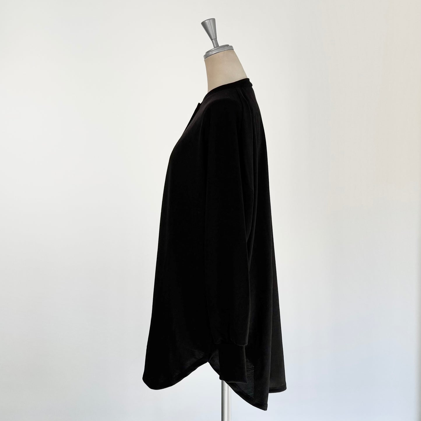 ウォッシャブルウールゆるっとブラウス