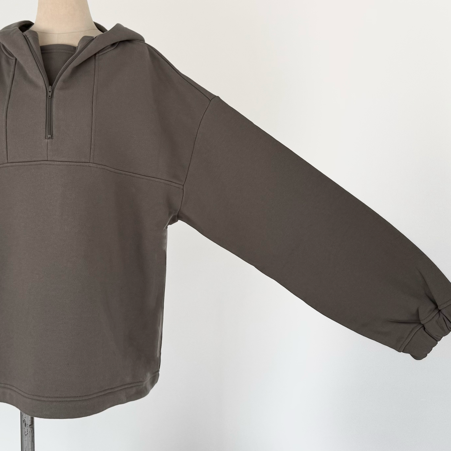 コットン裏起毛フーデットパーカー