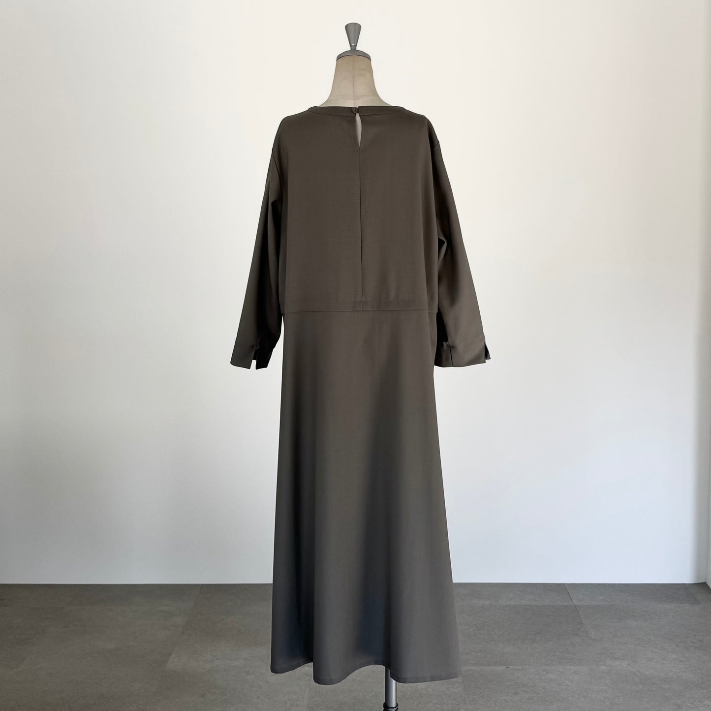 ウォッシャブルウール切り替えワンピース