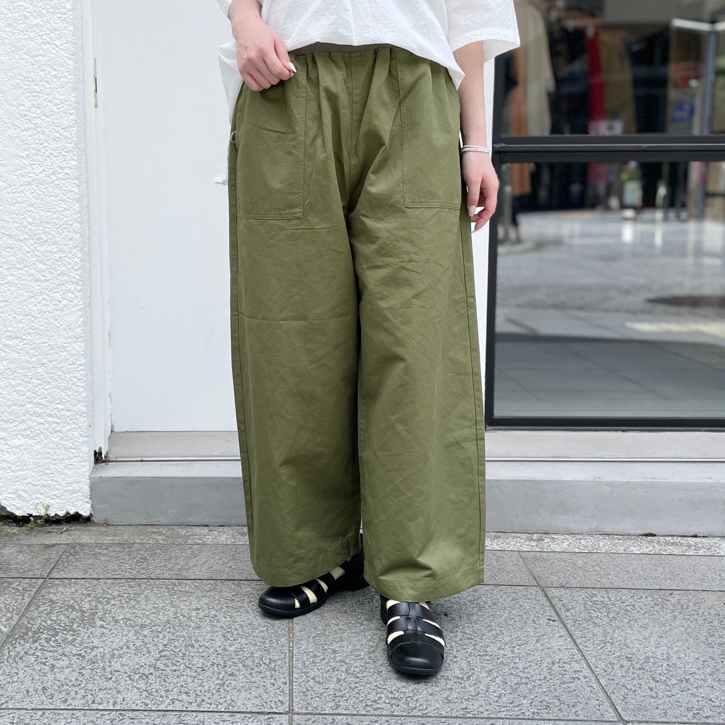 コットンリネンカルゼクロップドパンツ