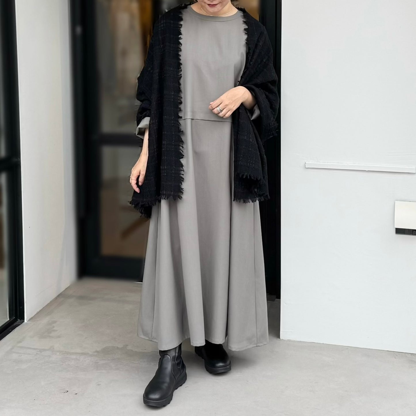 ウォッシャブルウール切り替えワンピース