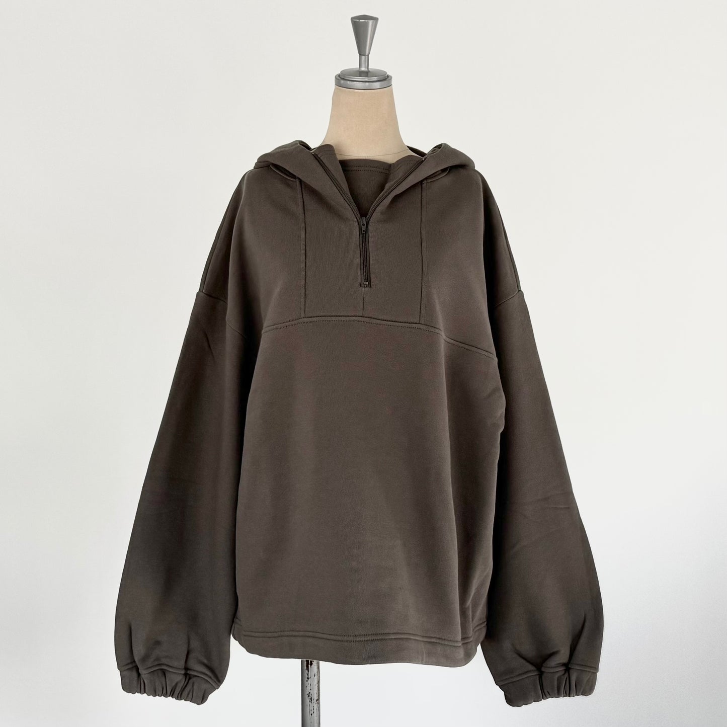 コットン裏起毛フーデットパーカー