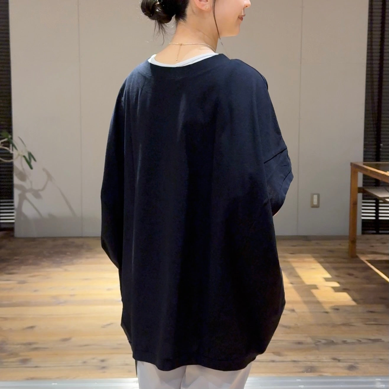コクーンワイドプルオーバー