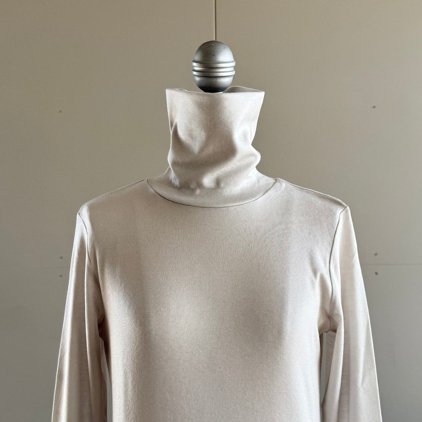 無地タートルインナー